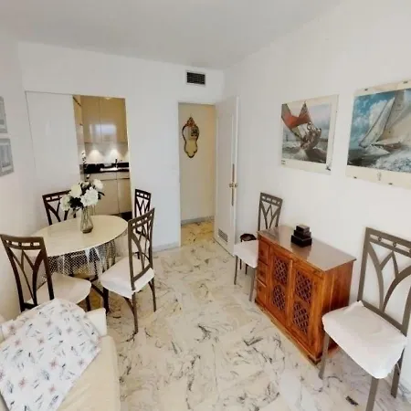 Beau 2p Proche Mer Avec Terrasse Et Parking 1 Апартаменти